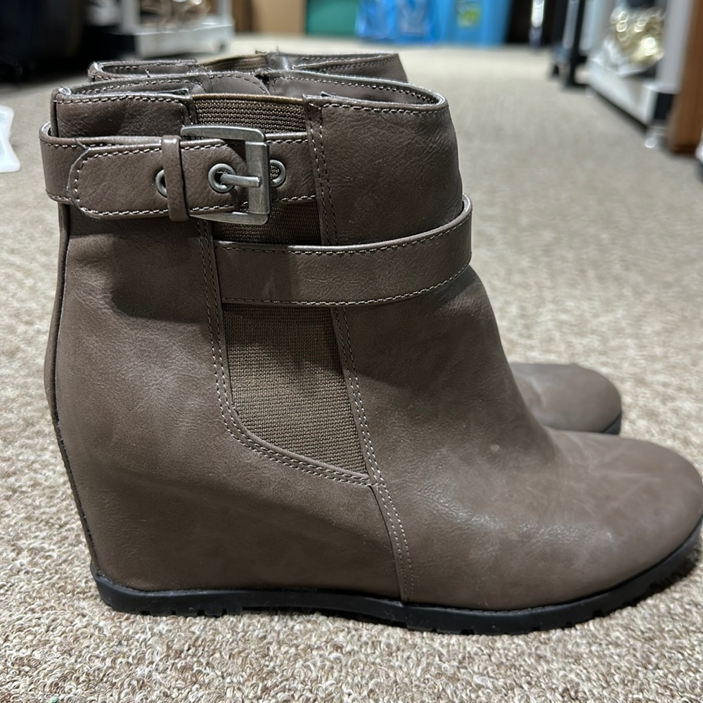 Ankle boots